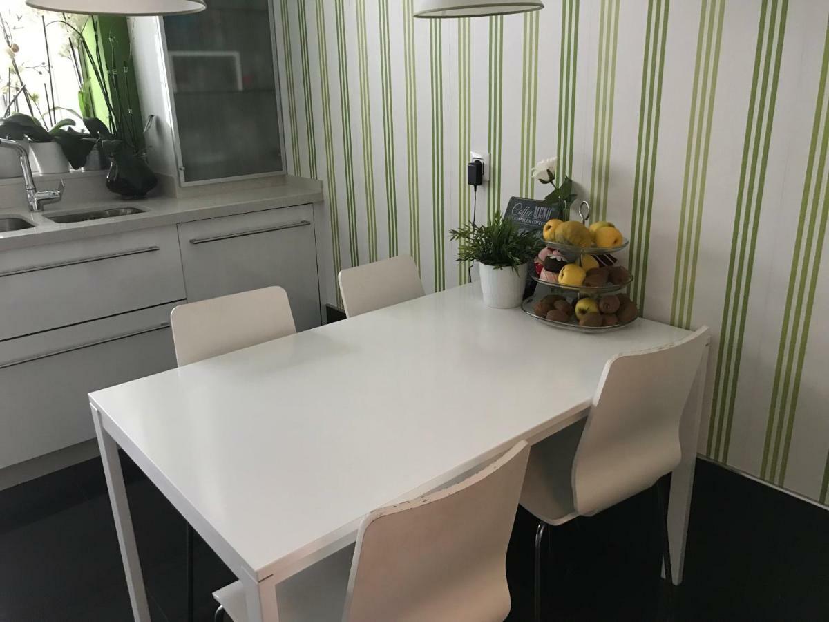 Apartament Casa Castelao, Parking Gratuito Vigo Zewnętrze zdjęcie
